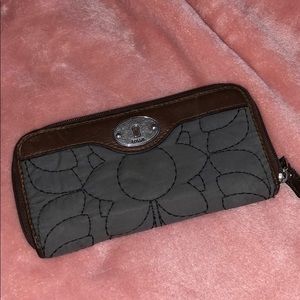Fossil wallet